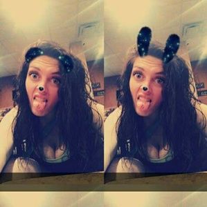 Meet your Posher, Chey